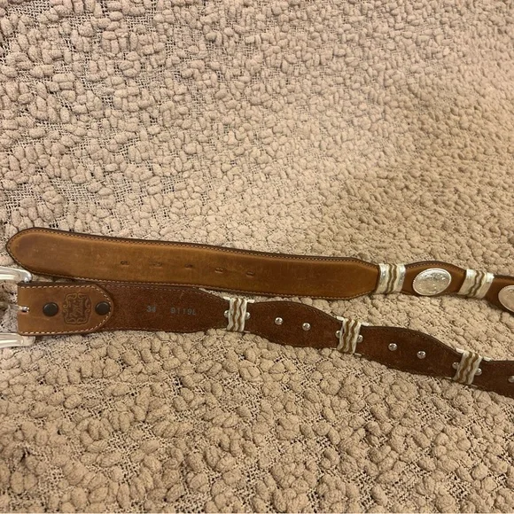 Leegin Leather Products Mens Oiled Scalloped Belt 34 Brown - Picture 6 of 16